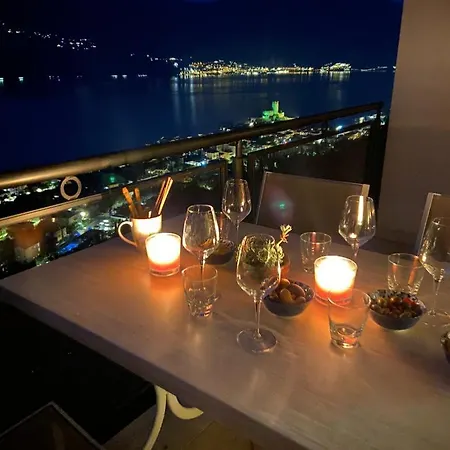 Villa Malcesine 公寓
