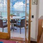 Villa Malcesine דירה מאלצ'סינה