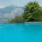 דירה Villa Malcesine מאלצ'סינה