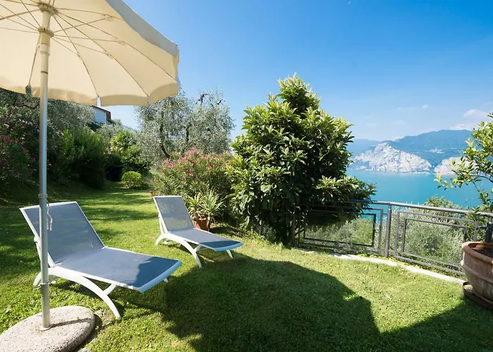 Villa Malcesine * Мальчезине